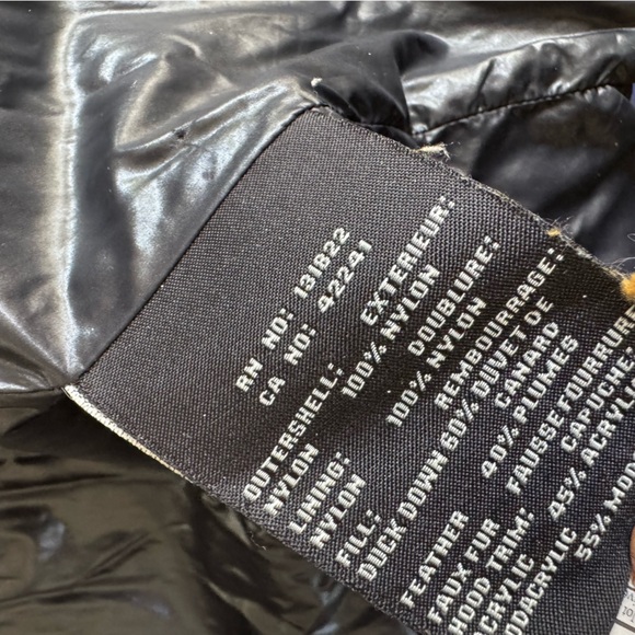 Women's Blue Puffer Jacket with Faux Fur Trim - Picture 4 of 6